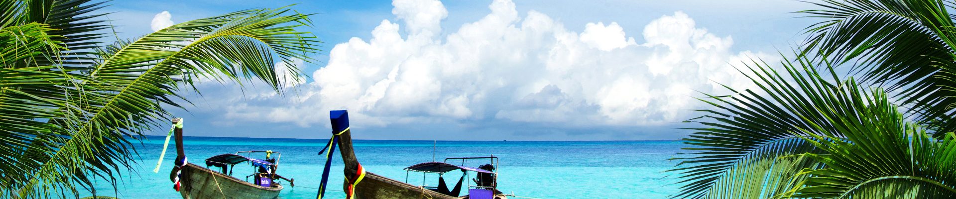 1920x1080-129198-tropical-beach-boats-island-coconut-trees-4k
